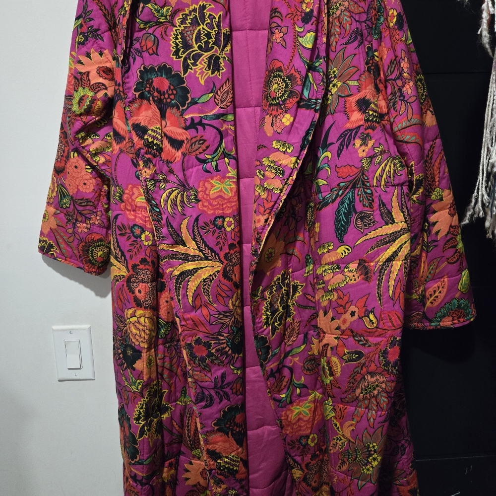 Floral Pink Robe - Picture 6 of 6